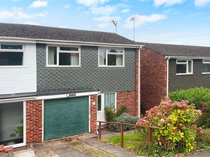 3 Bedroom Semi-Detached House For Sale In Orchard Rise, Bewdley, DY12