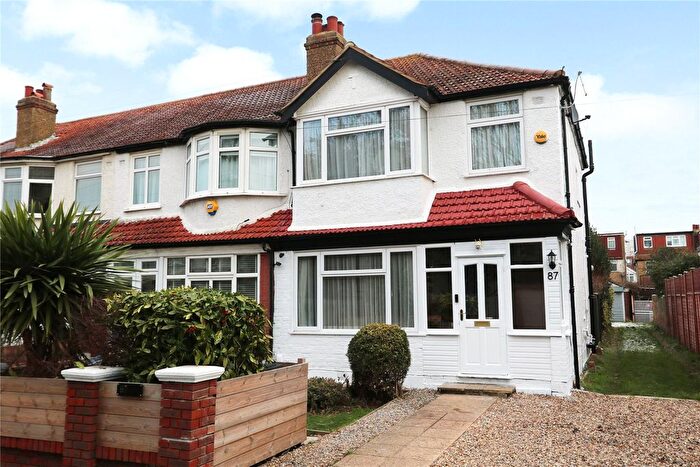 3 Bedroom End Terrace House For Sale In Surbiton, KT6