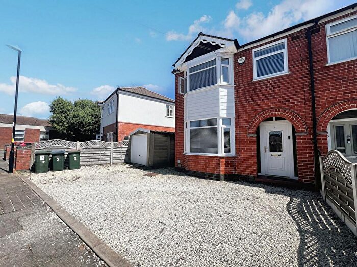 3 Bedroom Semi-Detached House To Rent In Poitiers Road, Coventry, CV3
