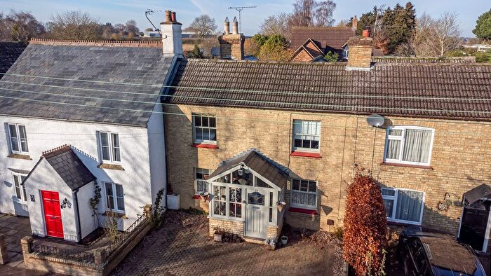 3 Bedroom Terraced House For Sale In Station Road, Lower Stondon, Henlow, SG16