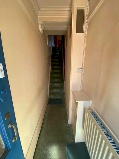 1 Bedroom Flat To Rent In Lyndhurst Road, Luton, LU1