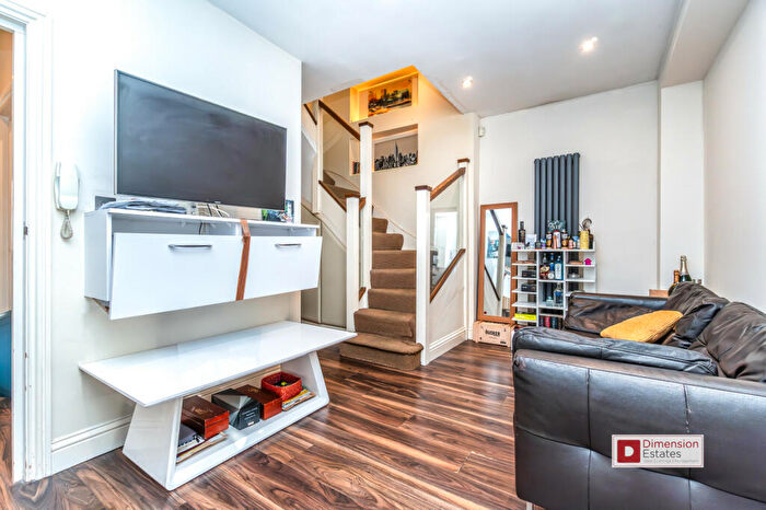 4 Bedroom Terraced House To Rent In Manchester Grove, London, E14