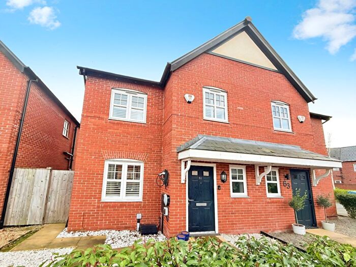 3 Bedroom Semi-detached House For Sale In Baskerville Road, Altrincham, Cheshire, WA14