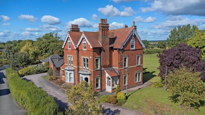 6 Bedroom Detached House For Sale In Wilmore Lane, Rangemore, Burton-On-Trent, Staffordshire, DE13