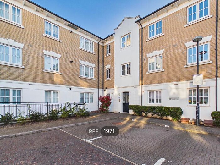 2 Bedroom Flat To Rent In George Williams Way, Colchester, CO1