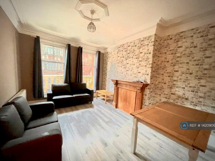 2 Bedroom Flat To Rent In London Road, Leicester, LE2