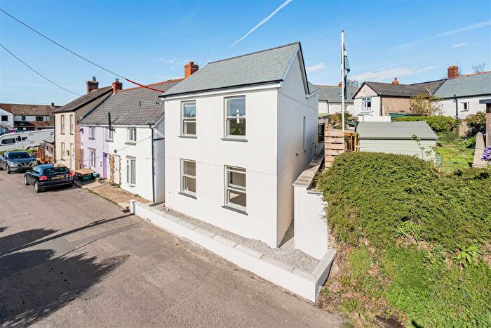 3 Bedroom Detached House For Sale In Bridgerule, Holsworthy, EX22