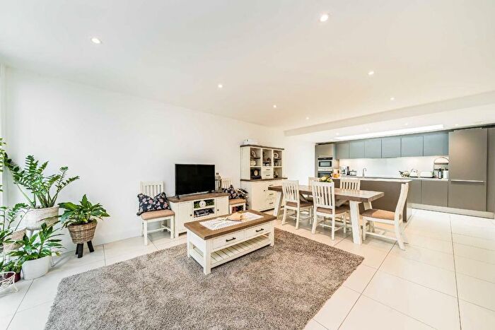 4 Bedroom Terraced House To Rent In Whittlebury Mews West, London, NW1