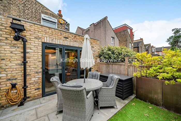 2 Bedroom End Of Terrace House To Rent In Adelaide Road, Chislehurst, BR7