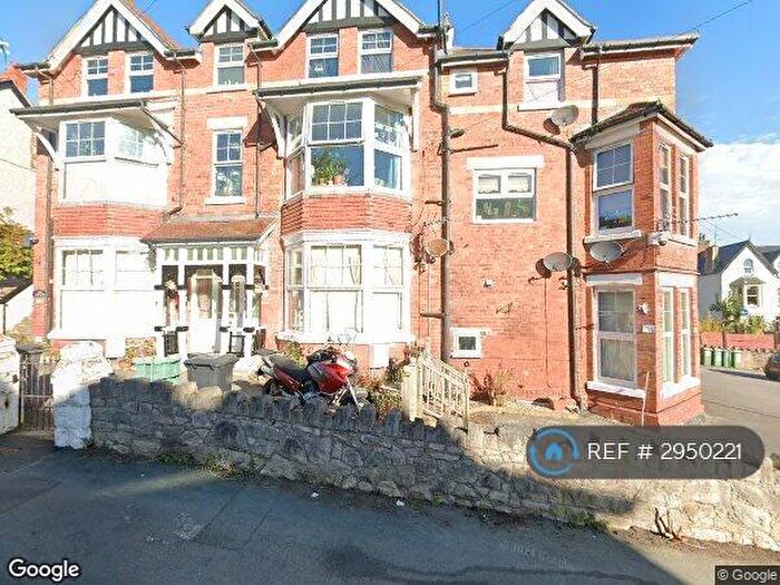 1 Bedroom Flat To Rent In York Road, Colwyn Bay, LL29