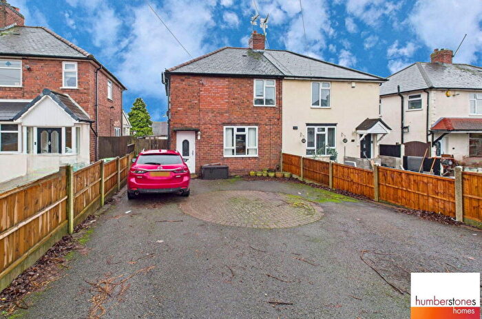 3 Bedroom Semi Detached House To Rent In Ridgefield Road, Halesowen, B62