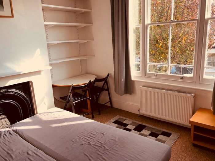 Studio To Rent In Alexandra Road, Archway N19