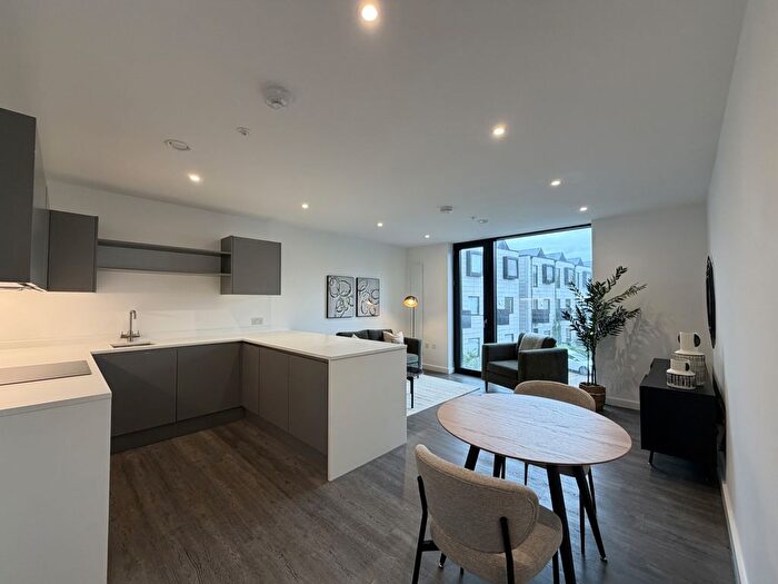 1 Bedroom Flat To Rent In Uptown, Element, Marlstone Avenue, Salford, M3