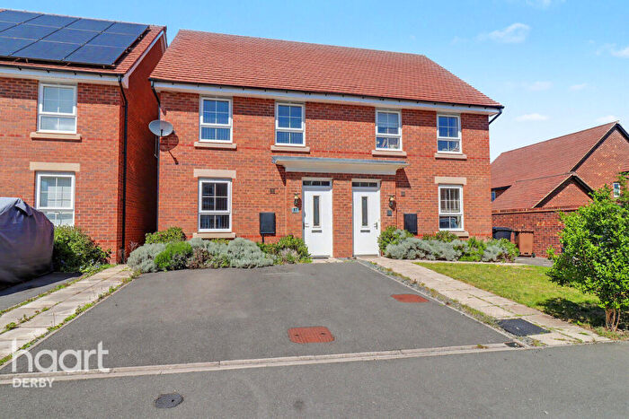 3 Bedroom Semi-Detached House For Sale In Ludlow Road, Littleover, DE23