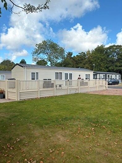 2 Bedroom Park Home For Sale In Wyreside, Out Rawcliffe, Preston, PR3