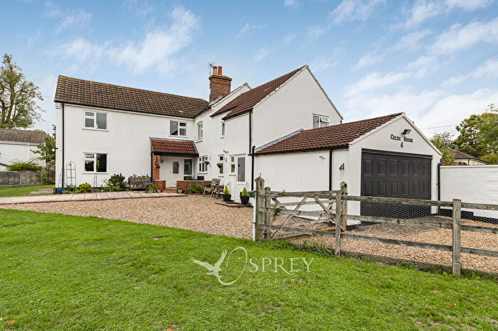 4 Bedroom Detached House For Sale In Church Lane, Thorpe Satchville, Melton Mowbray, LE14