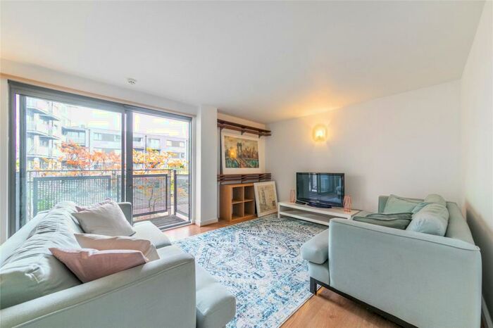 2 Bedroom Apartment To Rent In Deals Gateway, London, SE13