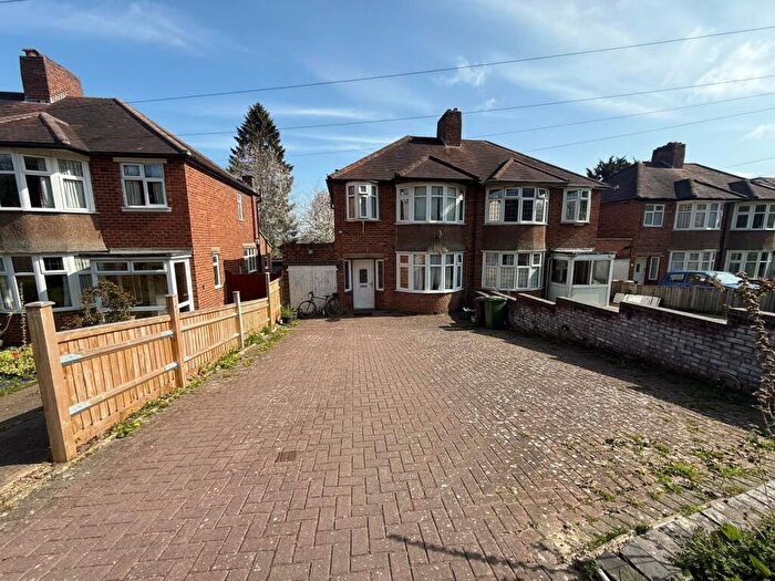 4 Bedroom House To Rent In Southern-by-Pass, OX2