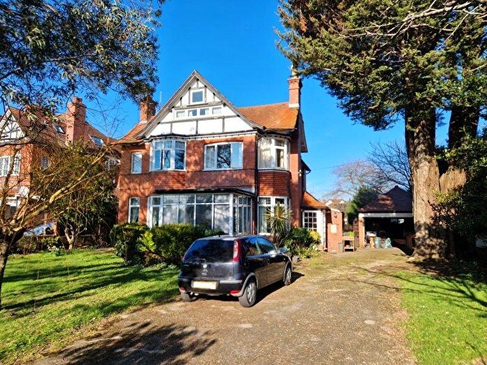 4 Bedroom Detached House For Sale In Avondale Road, Exmouth, EX8