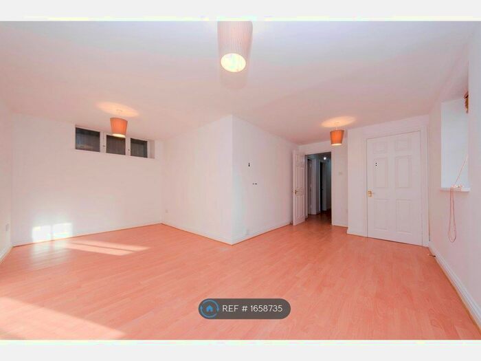 1 Bedroom Flat To Rent In The Granary, London, SE8