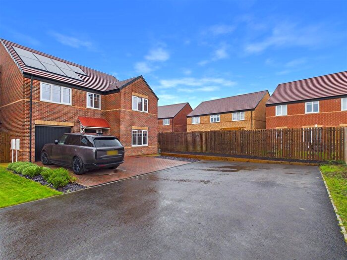 5 Bedroom Detached House For Sale In Arans Way, Ingleby Barwick, TS17