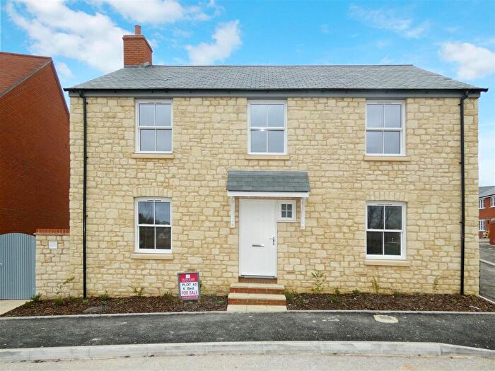 4 Bedroom Detached House For Sale In Durbeyfield Park, Marnhull, DT10