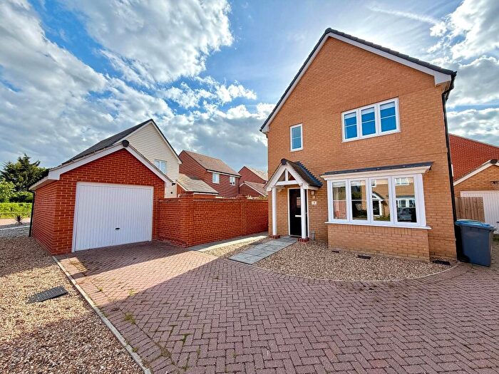3 Bedroom Detached House For Sale In Adams Close, Melton, Woodbridge, IP12