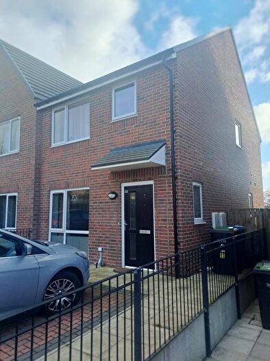 3 Bedroom Semi-Detached House To Rent In Longley Mews, Bowburn, Durham, DH6