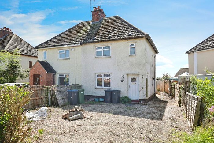 3 Bedroom Semi-Detached House For Sale In Hambridge Road, Bishops Itchington, Southam, CV47