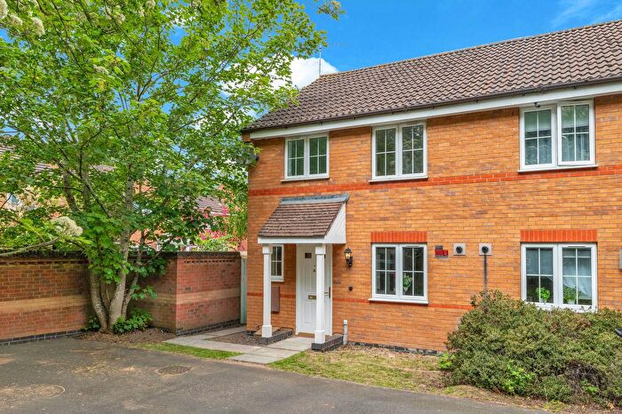 3 Bedroom Semi-Detached House For Sale In Marion Close, Bradgate Heights, Leicester, LE3