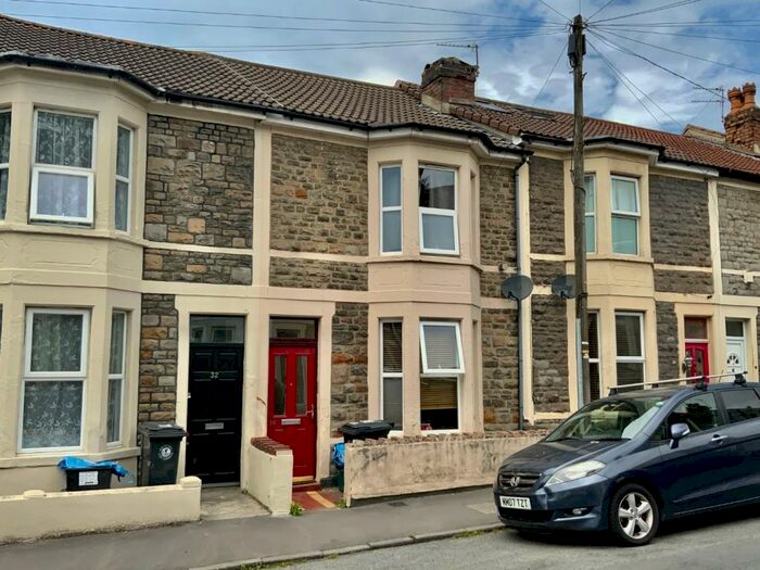 2 Bedroom Terraced House To Rent In Bellevue Road, St George, Bristol, BS5