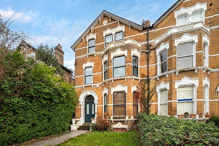 2 Bedroom Flat To Rent In Tressillian Crescent, London, SE4