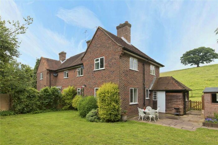 3 Bedroom Semi-Detached House To Rent In Thorncombe Street, Bramley, Guildford, Surrey, GU5