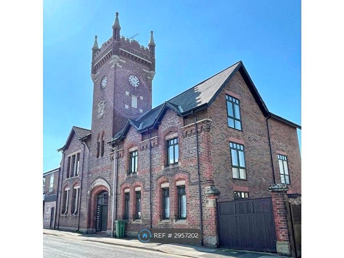 1 Bedroom Flat To Rent In Bridge Street, Macclesfield, SK11