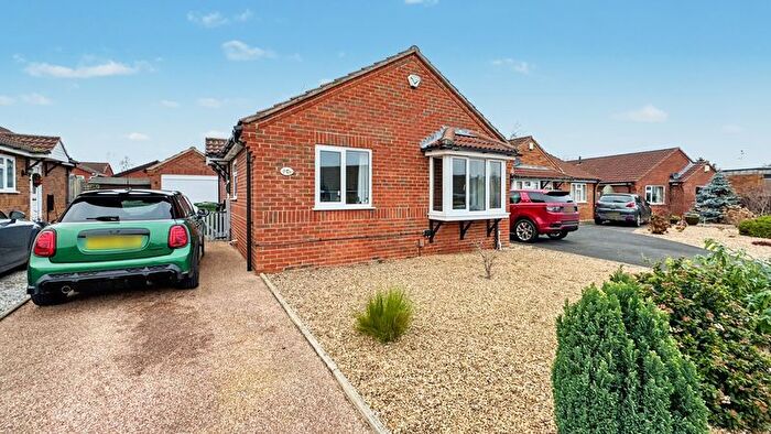 2 Bedroom Detached Bungalow For Sale In Acer Court, Lincoln, LN6