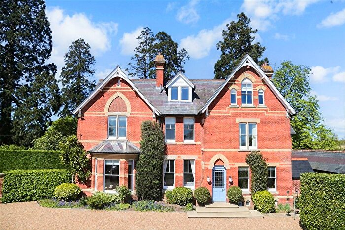 5 Bedroom Link Detached House For Sale In Three Elm Lane, Golden Green, Tonbridge, Kent, TN11