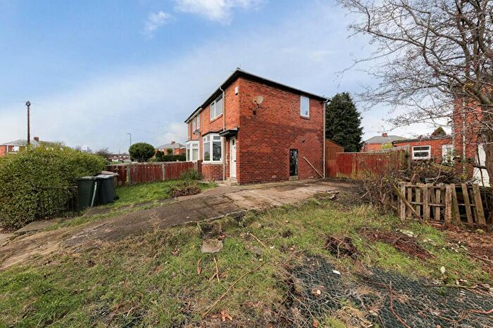 2 Bedroom Semi-Detached House For Sale In Cross Avenue, Wallsend, NE28