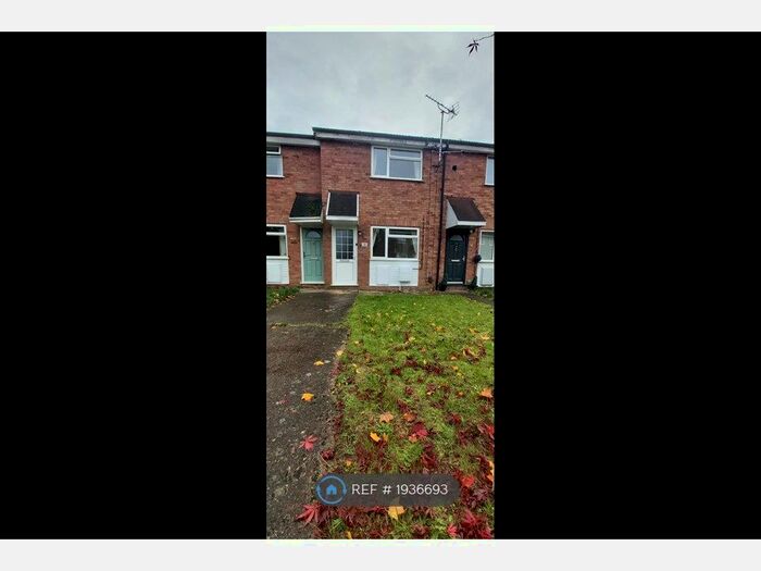 2 Bedroom Terraced House To Rent In Leaside, Houghton Regis, LU5