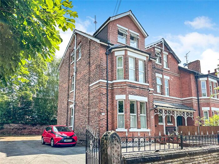 2 Bedroom Flat To Rent In Claremont Grove, Manchester, Greater Manchester, M20