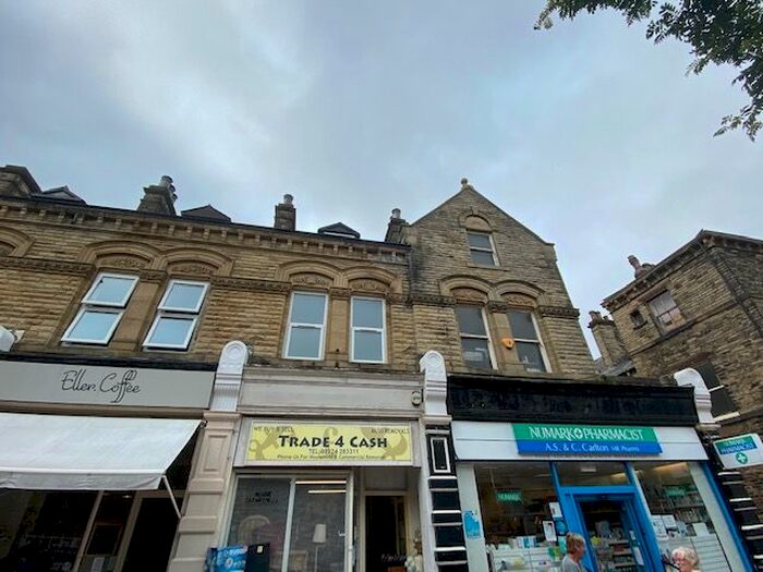 2 Bedroom Flat To Rent In Station Road, Ossett, Wakefield, WF5