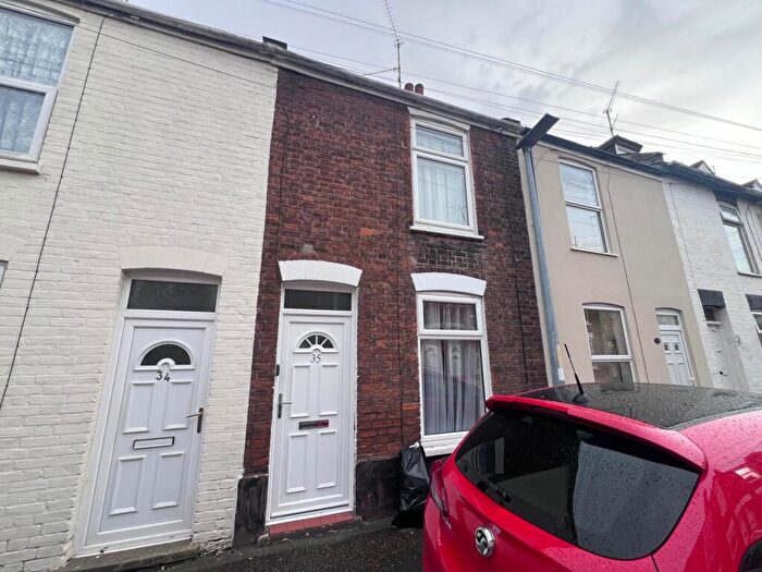 2 Bedroom Terraced House To Rent In Birchwood Street, King'S Lynn, PE30
