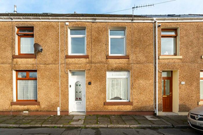 2 Bedroom Terraced House For Sale In Bedlinog Terrace, Bedlinog, Treharris, CF46
