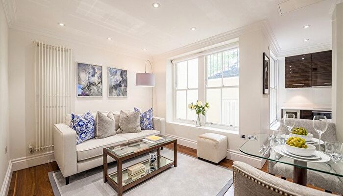 1 Bedroom Flat To Rent In Kensington Gardens Square, Bayswater, W2