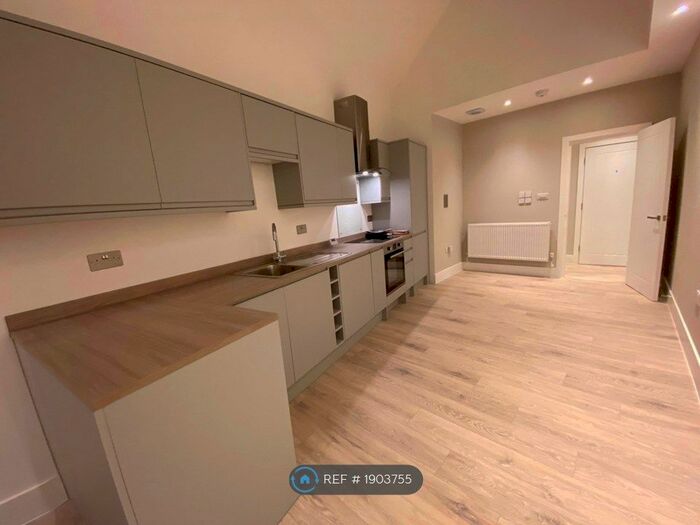 2 Bedroom Flat To Rent In , Bicester, OX26