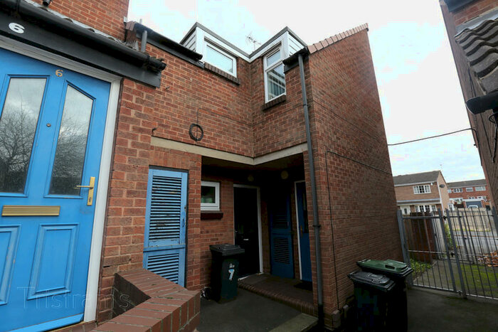 1 Bedroom Maisonette To Rent In Kilnbrook Avenue, Arnold, NG5