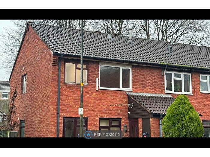 1 Bedroom Flat To Rent In Harrowby Drive, Tipton, DY4