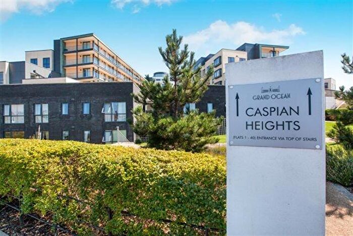 2 Bedroom Flat To Rent In Caspian Heights, Saltdean, BN2