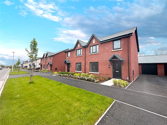 4 Bedroom Semi Detached House To Rent In Topsham, Exeter, Devon, EX3