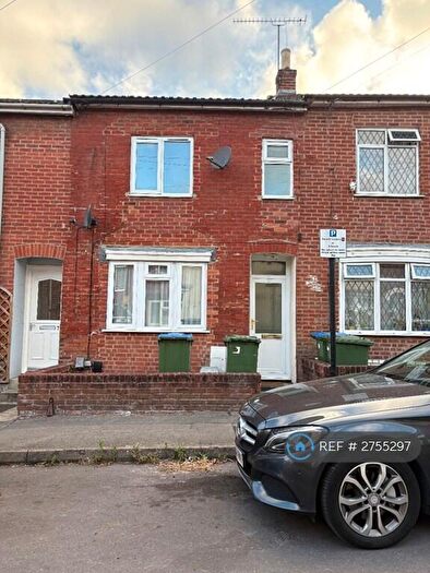 3 Bedroom Terraced House To Rent In Earls Road, Southampton, SO14