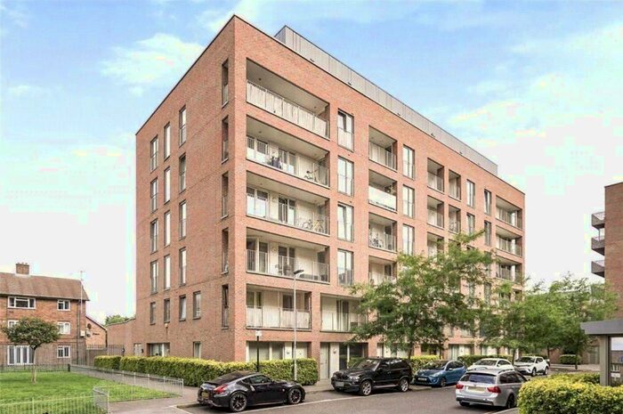 1 Bedroom Flat To Rent In Hamhersley Road, London, E16